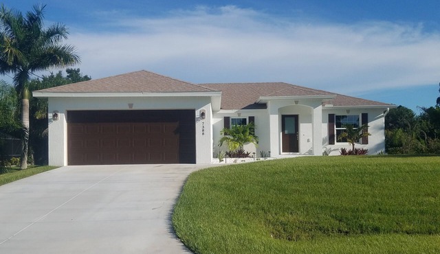 New house completed in Mar 2022 with pool and tiki bar! 15 min. to Gulf Beaches.
