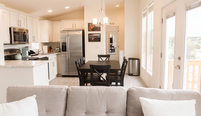 *NEW* THE HAVEN at Woodland Ranch - Wonderful! Grand Canyon Vacation Rental in Williams