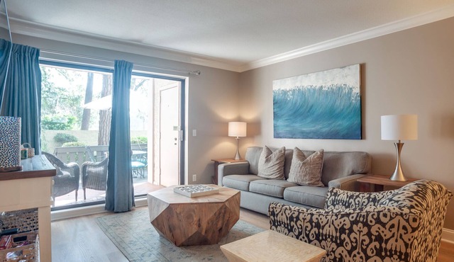 Newly Renovated/Golf Clubhouse View/1st Fl/1 BR/1BA/Private Patio/Sofa Bed/Pool