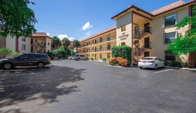 Nice full furnished apartment in North Palm Beach in North Palm Beach