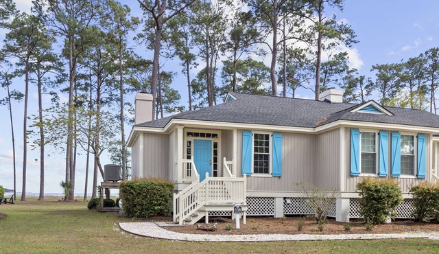 Ocean Front Premier Cottage