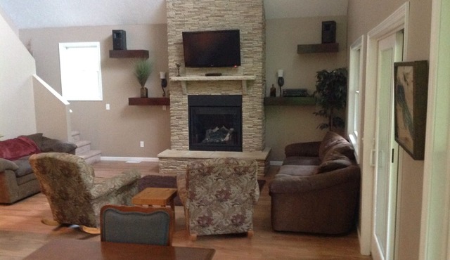 Open Aug 24-26 2026 with 3 night minimum! in Beulah