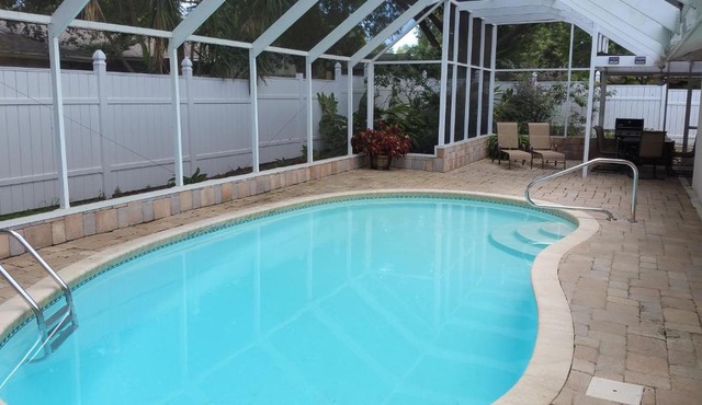 Paradise in the Sun in Tarpon Springs