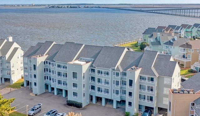 PC812 Water-Front Condo with Community Pool &More!