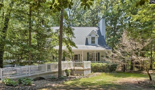 Peaceful Retreat close to everything in Irmo