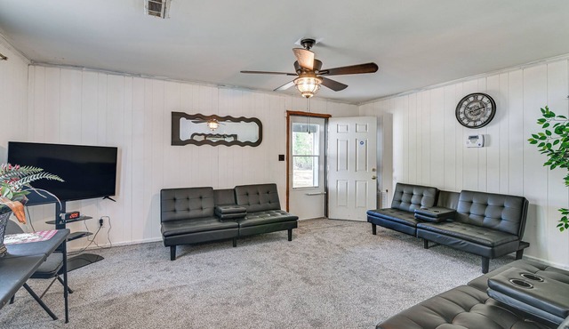Pet-Friendly Eutaw Home Near Historic Square in Eutaw