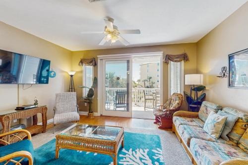 Pier Pointe Villas C102