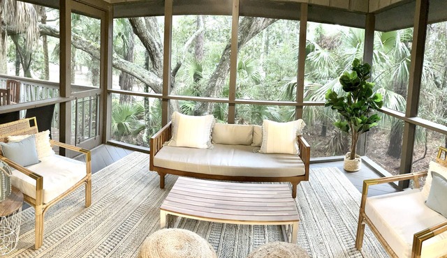 Premier Kiawah Night Heron Cottage, Resort Privileges, 4 min walk to beach