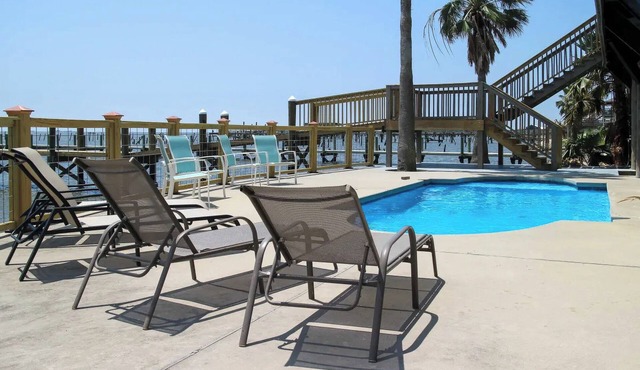 Private Dock & Pool: Luxe NOLA Group Getaway! in New Orleans