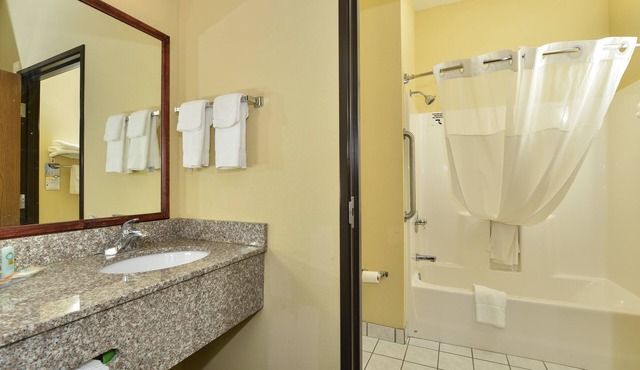Quality Inn Joplin I-44 in Joplin