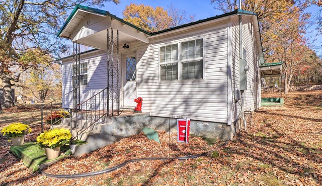 Remodeled Harrison Retreat < 6 Mi to Town!