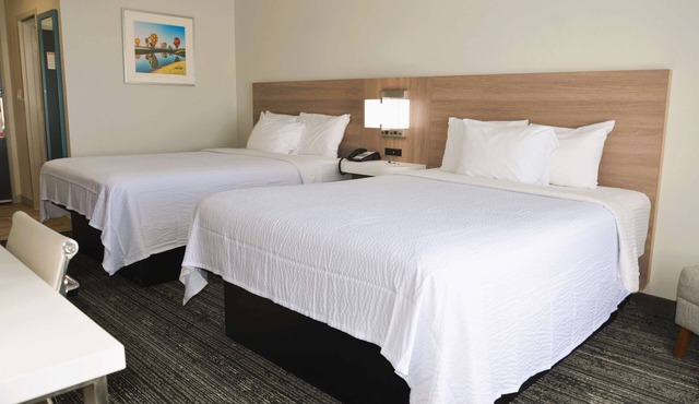 Restful Room Near Foley Sports Complex -1.21mi | Explore & Relax Comfortably!