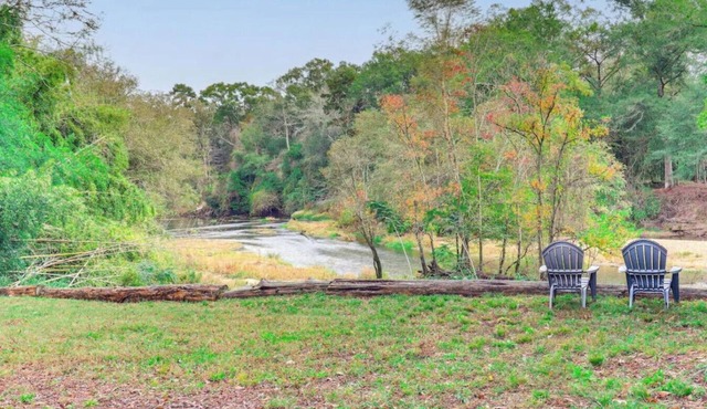 River`s Edge Retreat