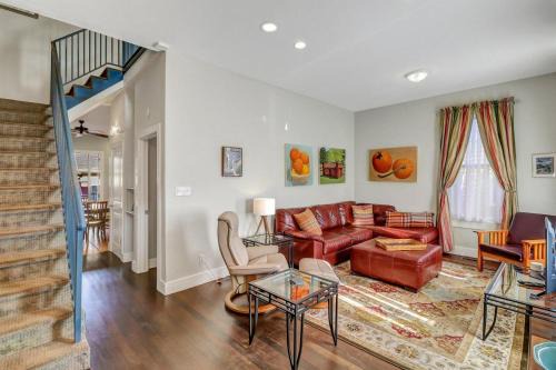 Savannah Drawing Room by Lucky Savannah
