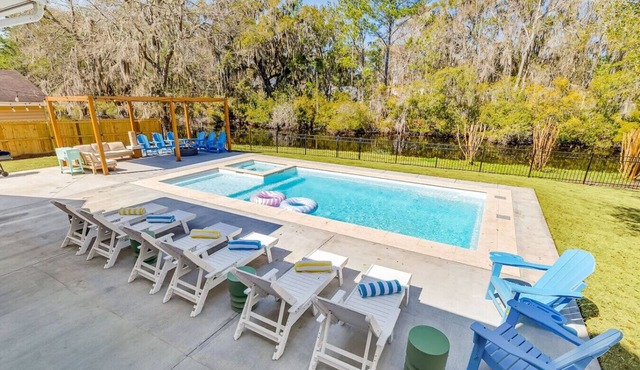 Savannah & Tybee | Pool Spa Lagoon Oasis