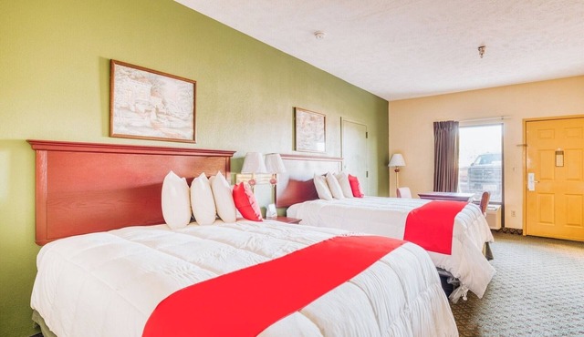 Save on Stay w/Dining Options Nearby + Queen Beds & Essentials in Room