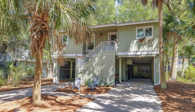 "Seaside Cottage" Secluded cottage short walk to beach in Wild Dunes