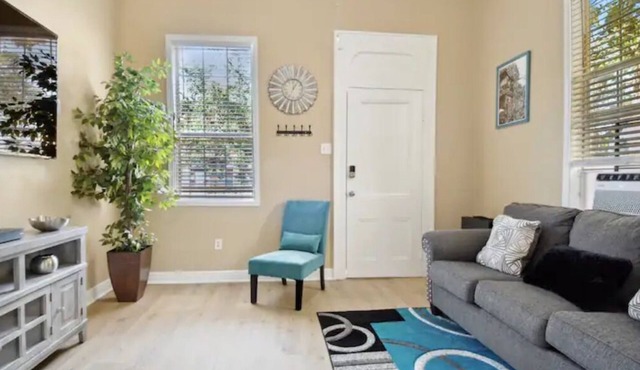 Southern Chic Bywater Shotgun