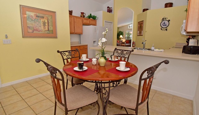 Spacious Pool Home in Gated Solana Resort With Themed Rooms in Davenport