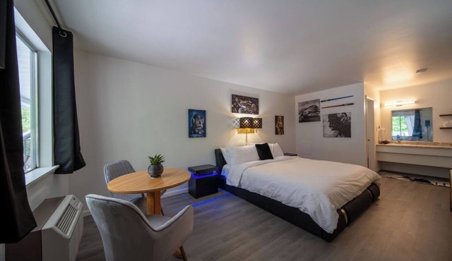 Step into our Galaxy King Suite Room at GloryDayz! in Eureka Springs