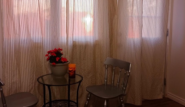 Studio room with privete intrance& f.bathroom Halifax/Peggy's cove are close! in Brookside