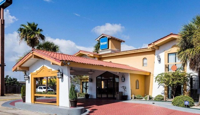 Sunrise Inn & Suites New Orleans in New Orleans