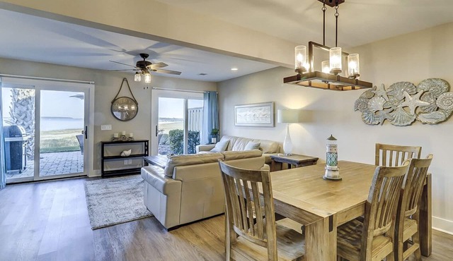 Sunset Rentals | Schooner Court 740