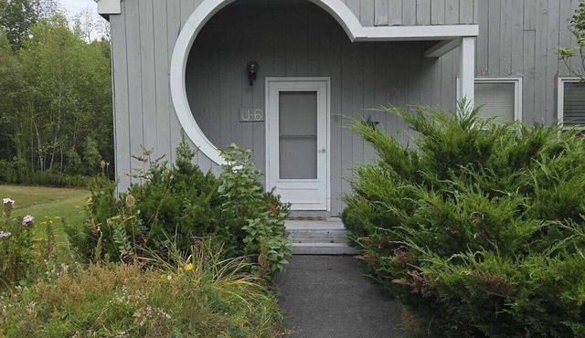Tenney Mountain Ski Resort Condo in Plymouth