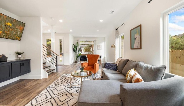 The Elm - Urban Downtown Home - South Fayetteville