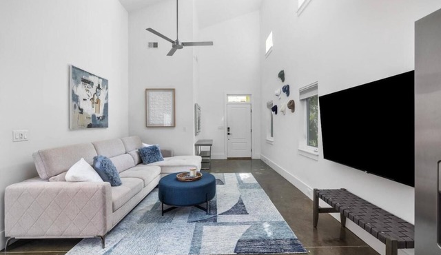 The Polygon, Park Circle, Pet Friendly