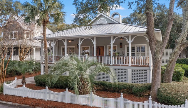 "The Turtle" at Atlantic Beach Ct - Kiawah Island