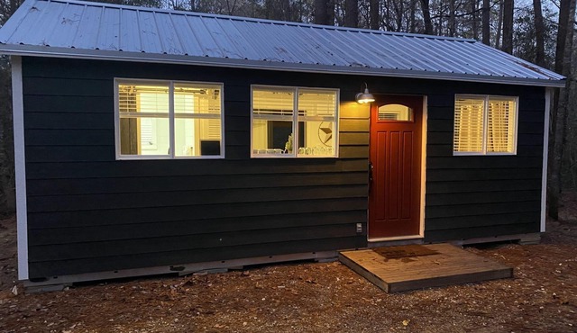 Tiny House - The Roadhouse in Hattiesburg