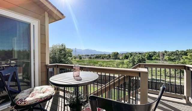 Trailside Getaway | Pet-Friendly + Fenced Yard in Colorado Springs