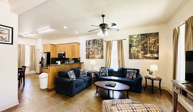 Villa 3, spacious townhouse in Tickfaw, LA