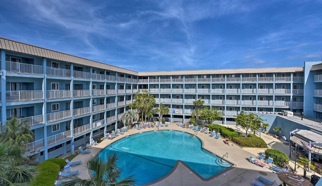 Walk to Beach: Nautical Hilton Head Resort Condo!