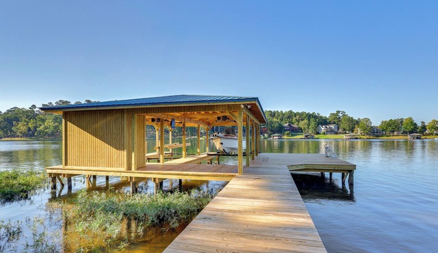 Waterfront Sparta Retreat w/Dock, Deck & Grill