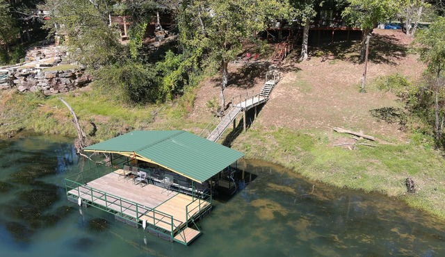 Weaver’s Trout House – Angler’s Dream with Private Dock on Little Red River