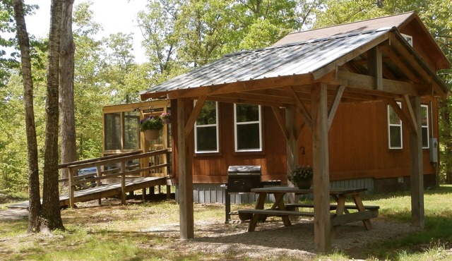 Welcome To Our Cozy And Private Ozark Mountains Cottage.