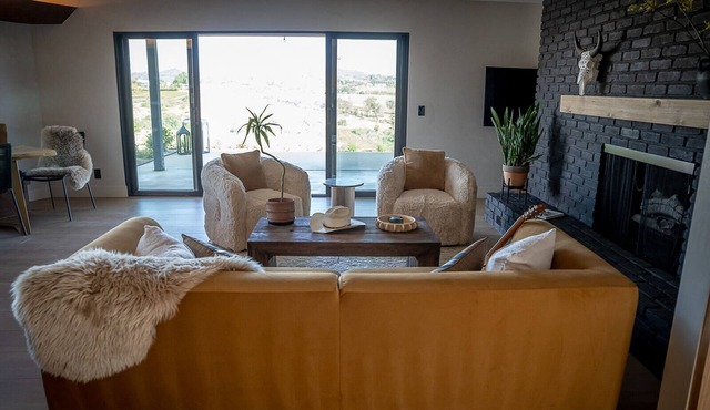 Wellness Farm Retreat on 19 Acres with Gym, Sauna, Hot/Cold Plunge + Donkeys