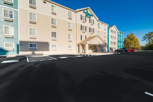 WoodSpring Suites | North Charleston Airport I-526