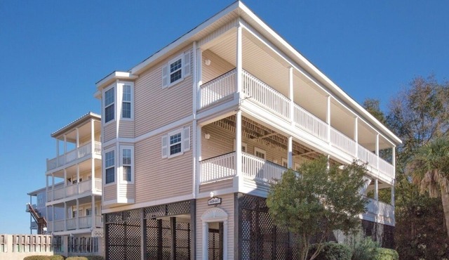 Wyndham Ocean Ridge-2 bedrooms and AC in serene Edisto Island-Sleeps 6!