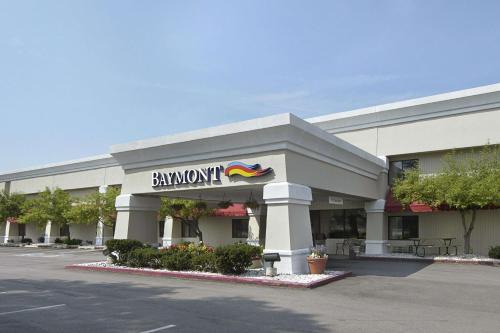 Baymont 