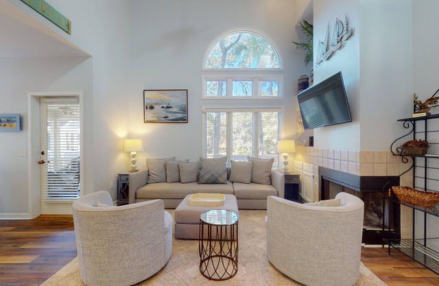 Townhome style with lagoon Views!