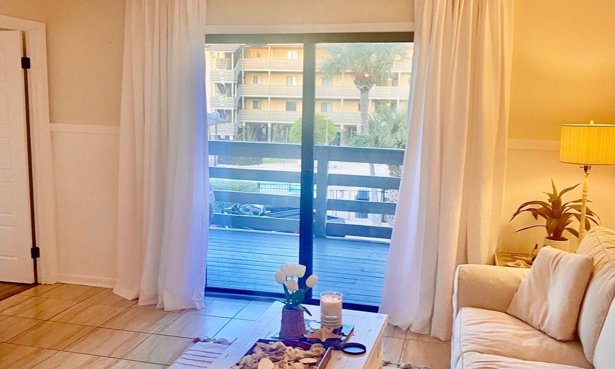 Tybee Island Condo | Lighthouse Point Unit 4A