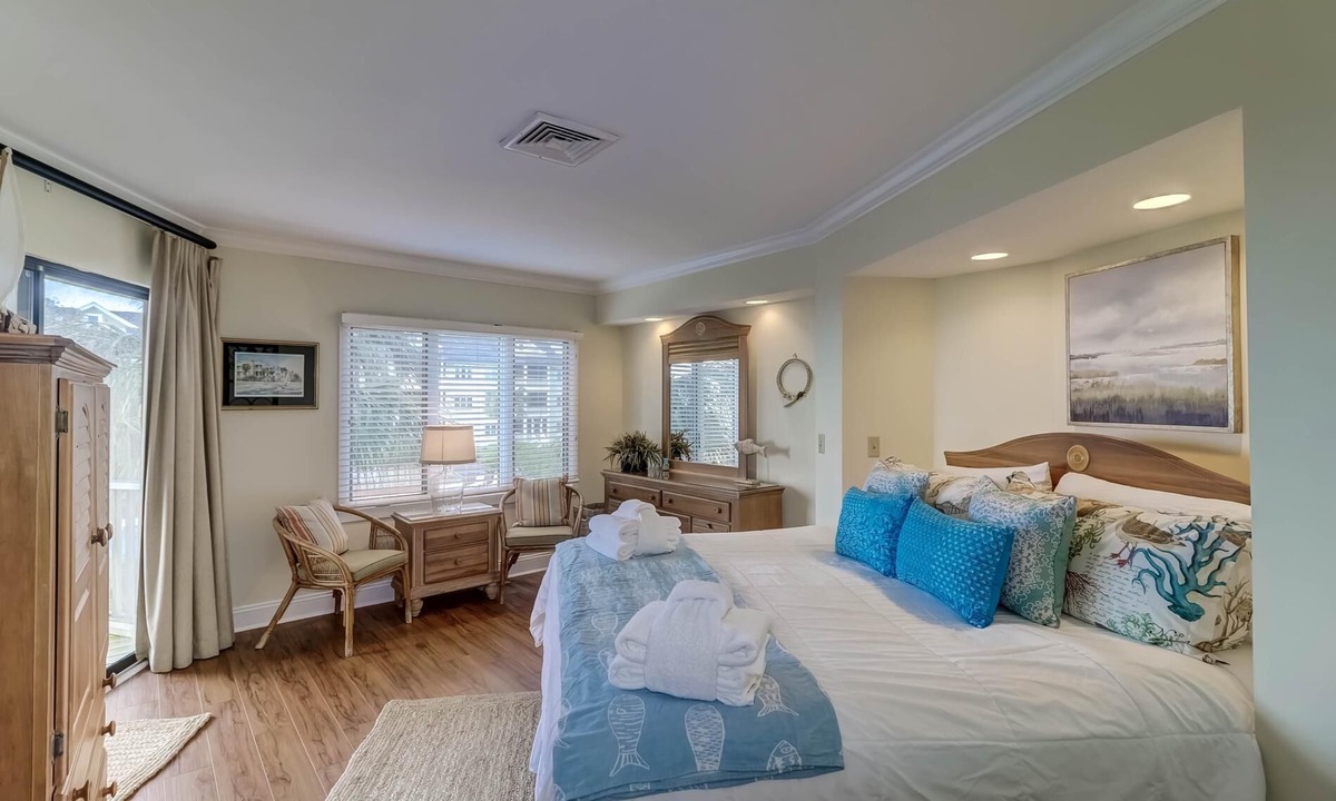 Isle of Palms Condo | Port O'Call E 204 - Great Ocean Views