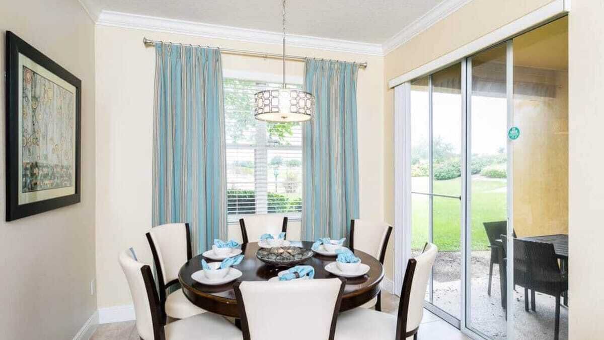 Reunion Condo | Renovated Townhome at Reunion, 6 Miles to Disney!