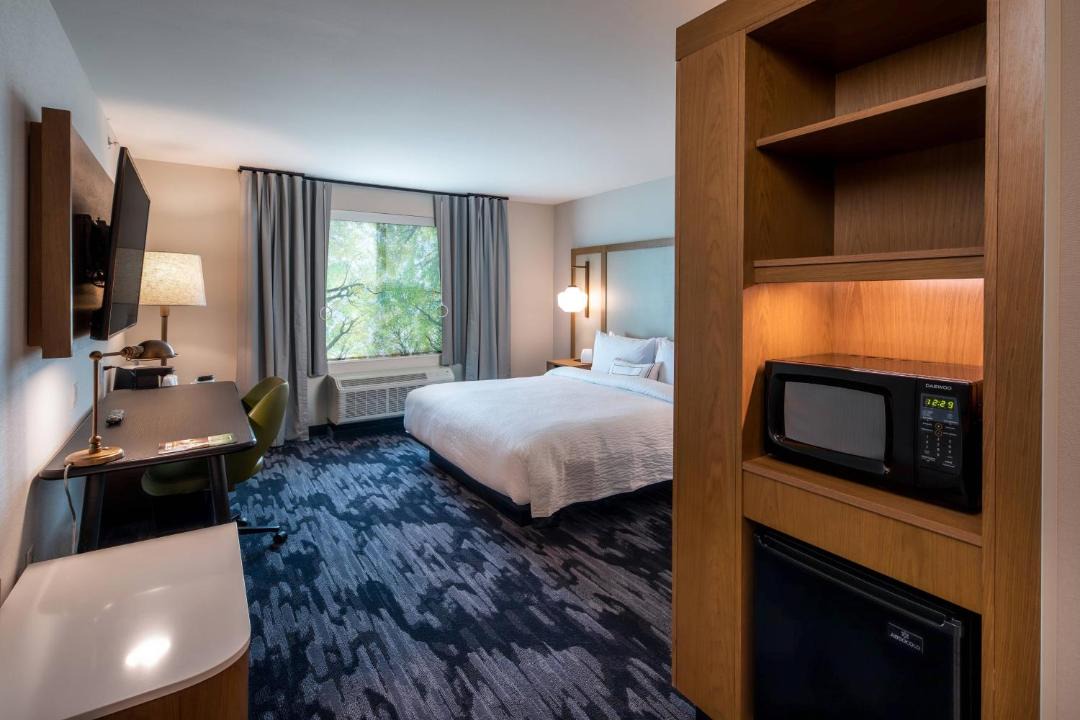 Downtown Little Rock Hotel | Fairfield Inn & Suites by Marriott Little Rock Airport