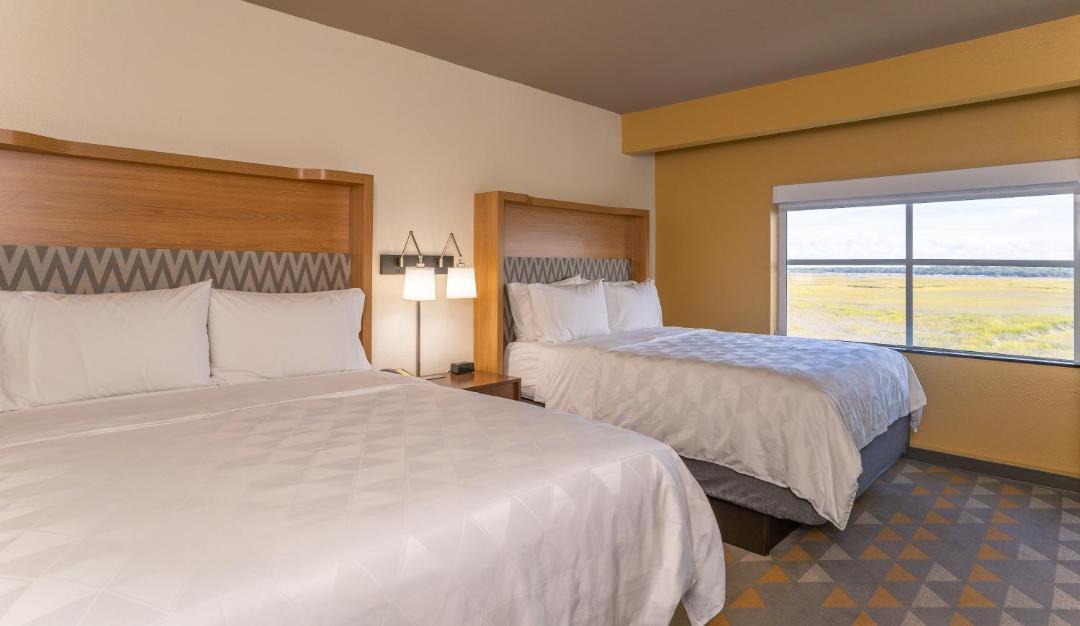 Beaufort Hotel | Holiday Inn Hotel & Suites Beaufort at Highway 21 by IHG
