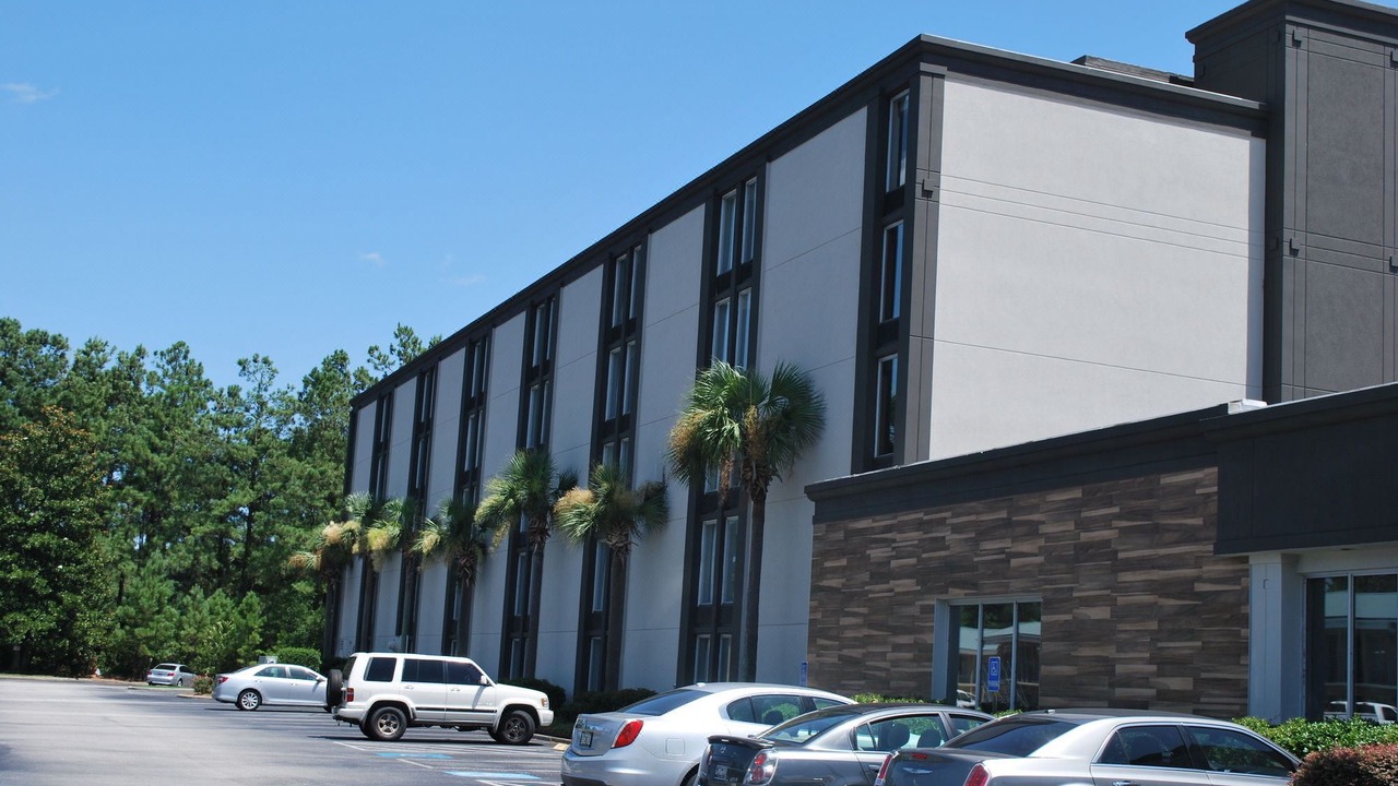 Photo of Buildings in Summerville