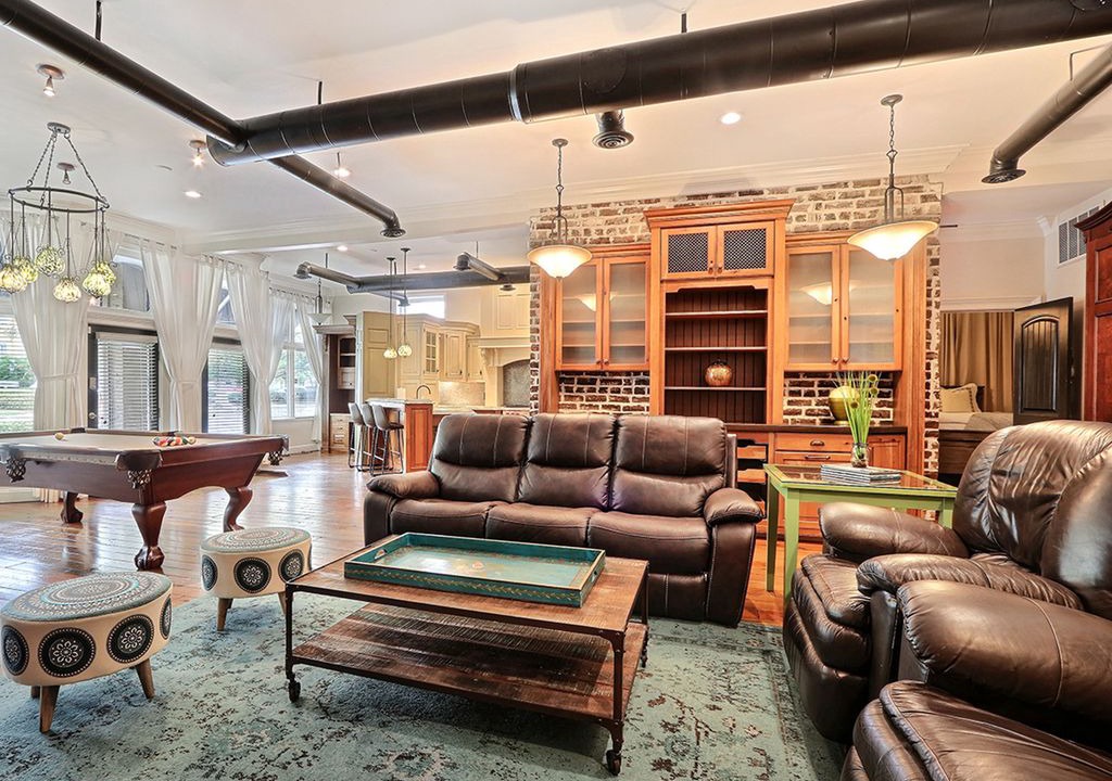 Photo of Livingroom in Historic Downtown Savannah
